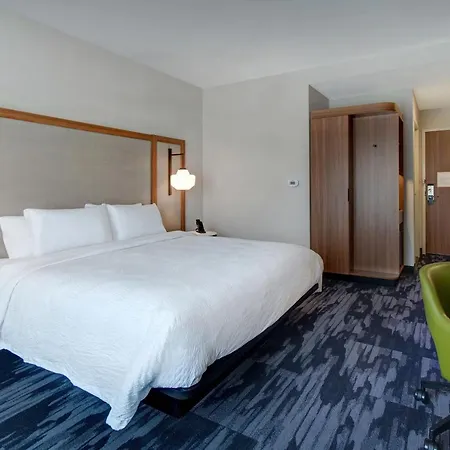 Fairfield By Marriott Inn & Suites Rochester Hills Exterior photo