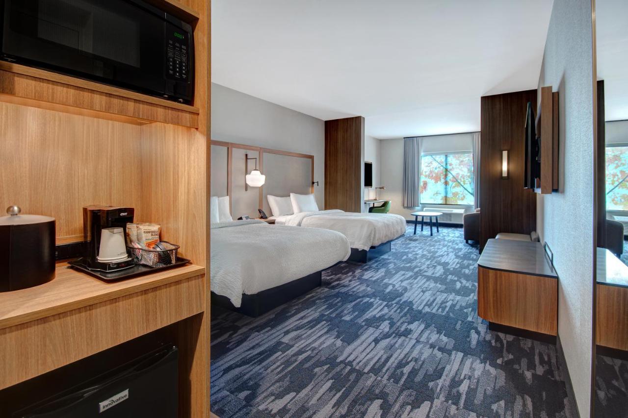 Hotel Fairfield By Marriott & 3*
