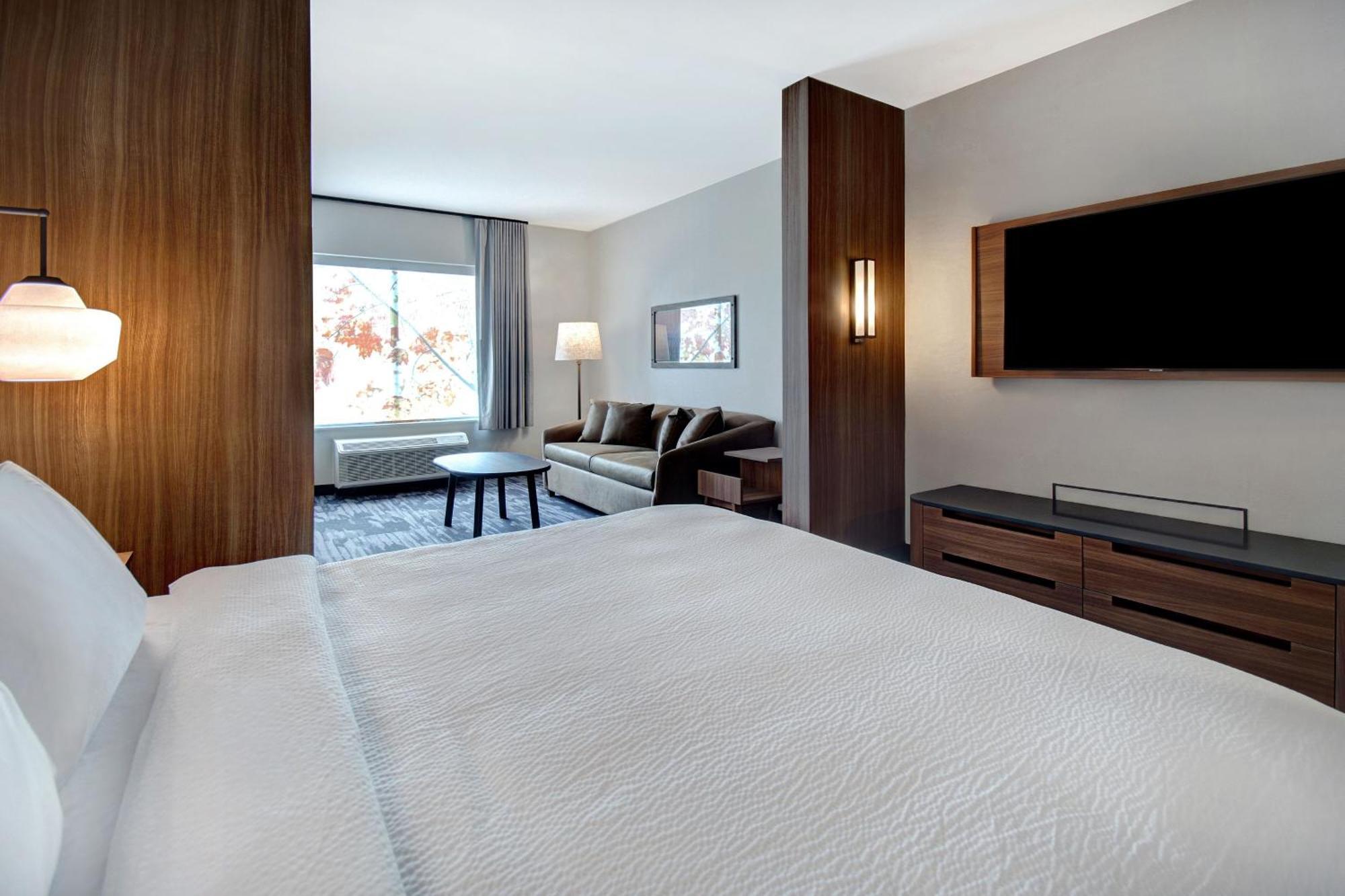 Fairfield By Marriott & Rochester Hills