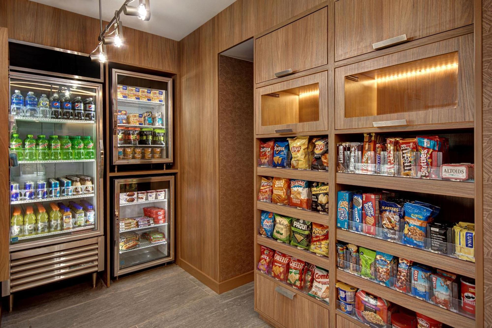 Hotel Fairfield By Marriott &